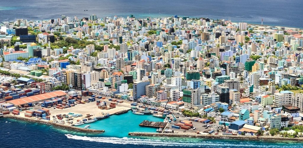 Maldives_R_1-3-1024x874